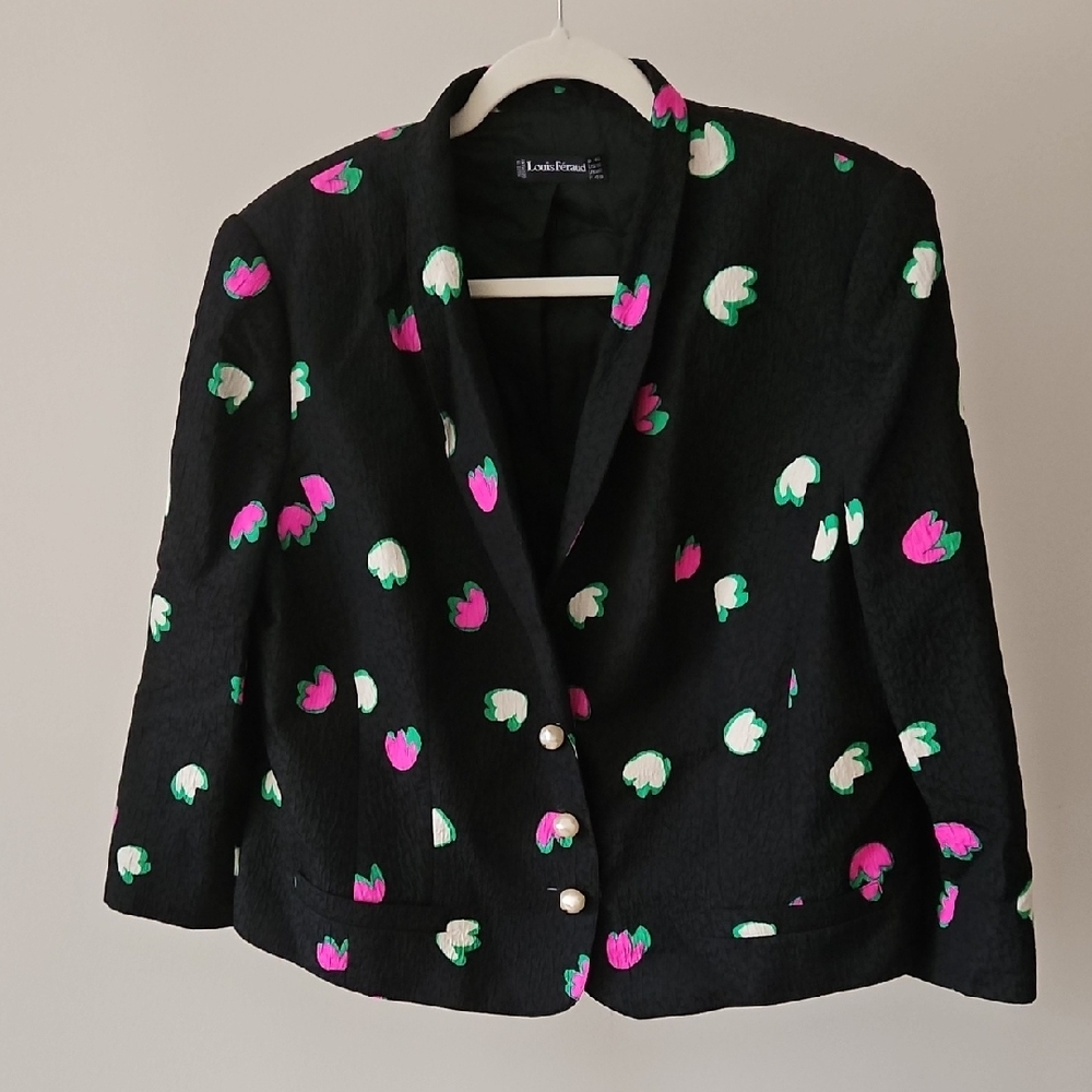 LOUIS FERAUD: Statement Pearl button Silk Tulip Print Jacket